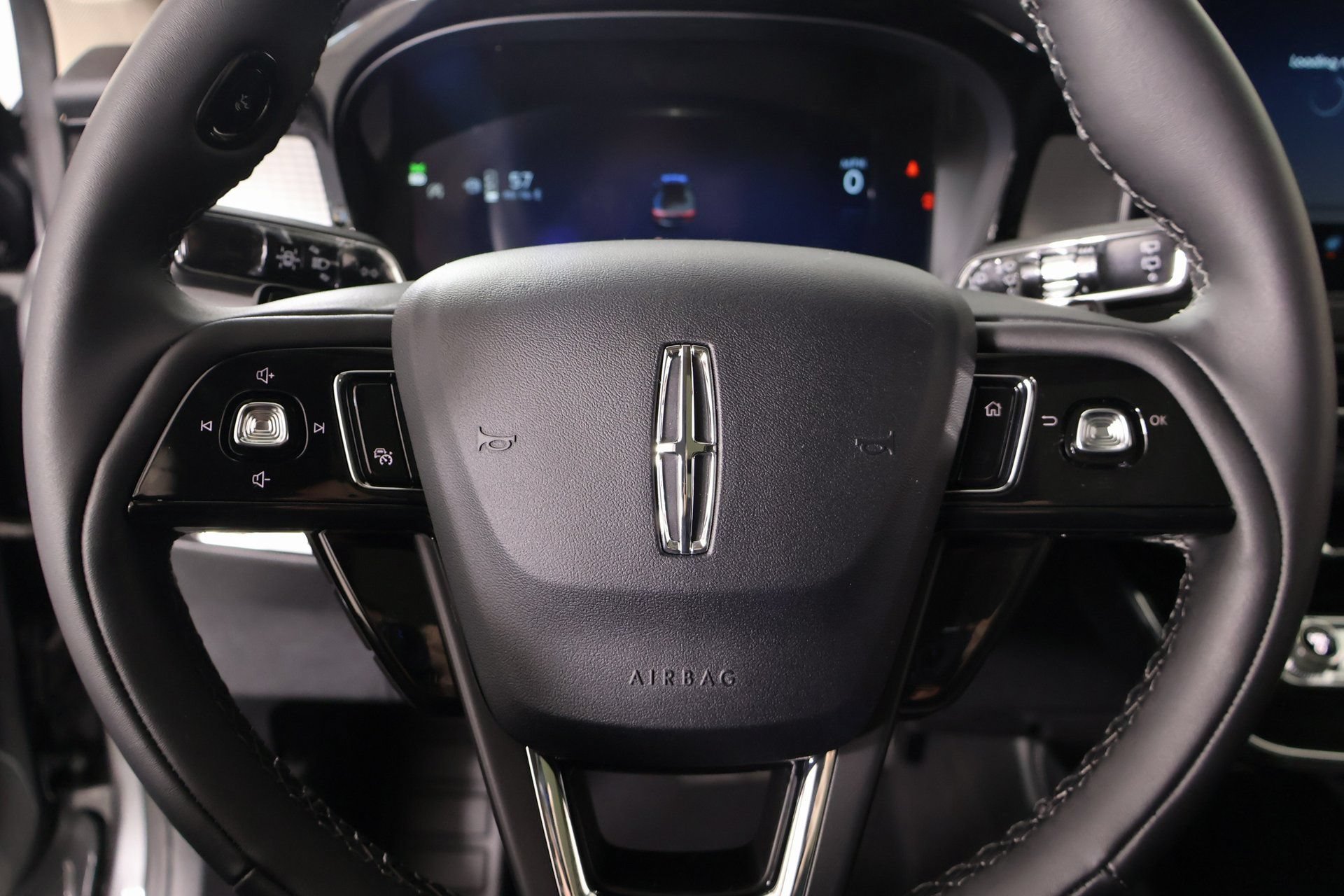 New 2026 Lincoln Corsair Premiere AWD/4WD image 3