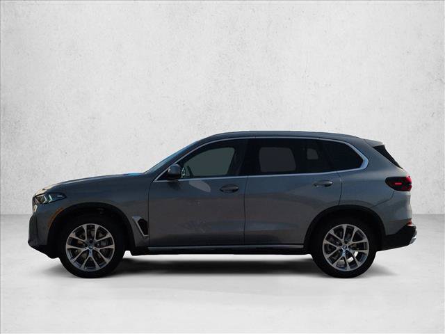 Used 2024 BMW X5 xDrive40i w/ Premium Package AWD/4WD image 9