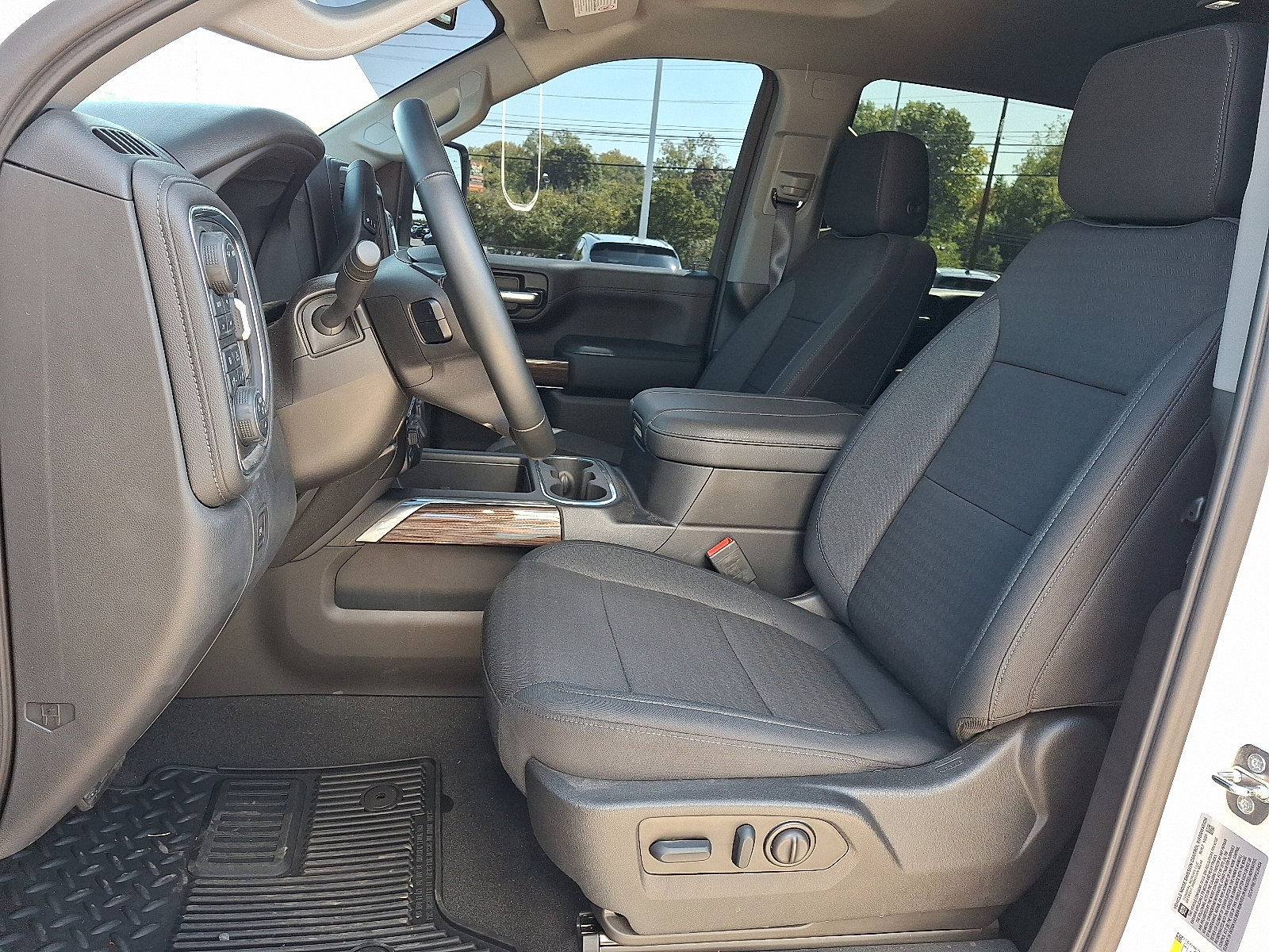 Certified 2023 Chevrolet Silverado 2500 LT w/ Z71 Sport Edition AWD/4WD image 14
