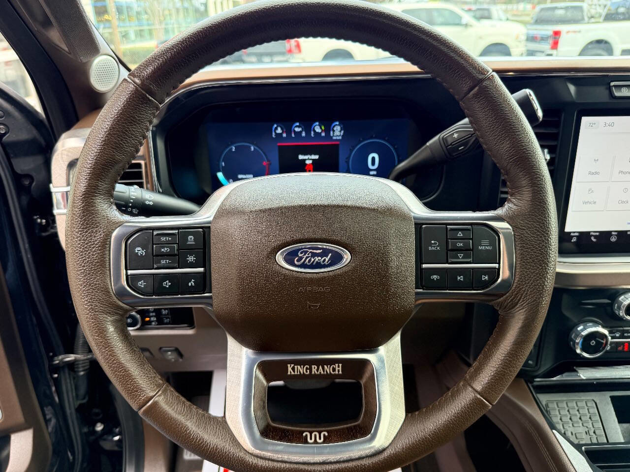 Used 2023 Ford F250 King Ranch w/ FX4 Off-Road Package image 26