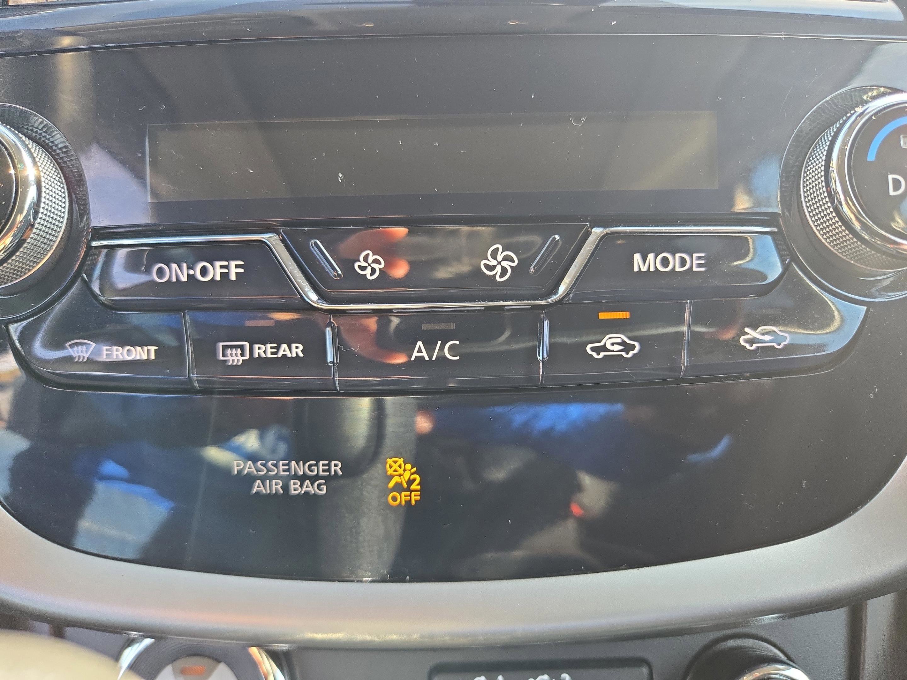 Used 2024 Nissan Murano Platinum w/ Cargo Package image 16