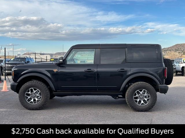 New 2025 Ford Bronco Badlands image 2