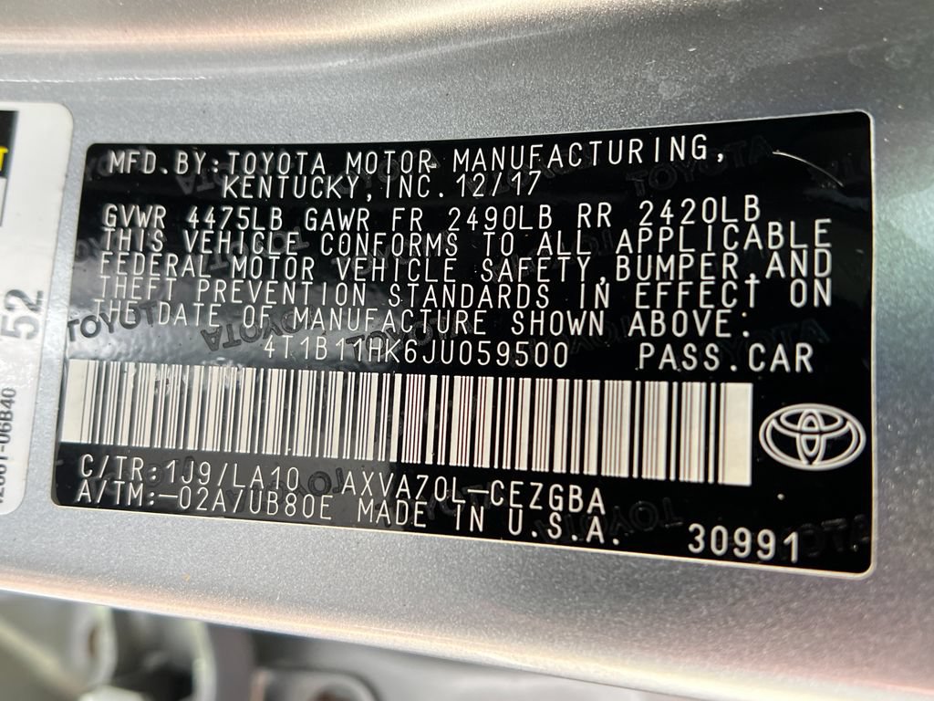 Used 2018 Toyota Camry XLE FWD image 25