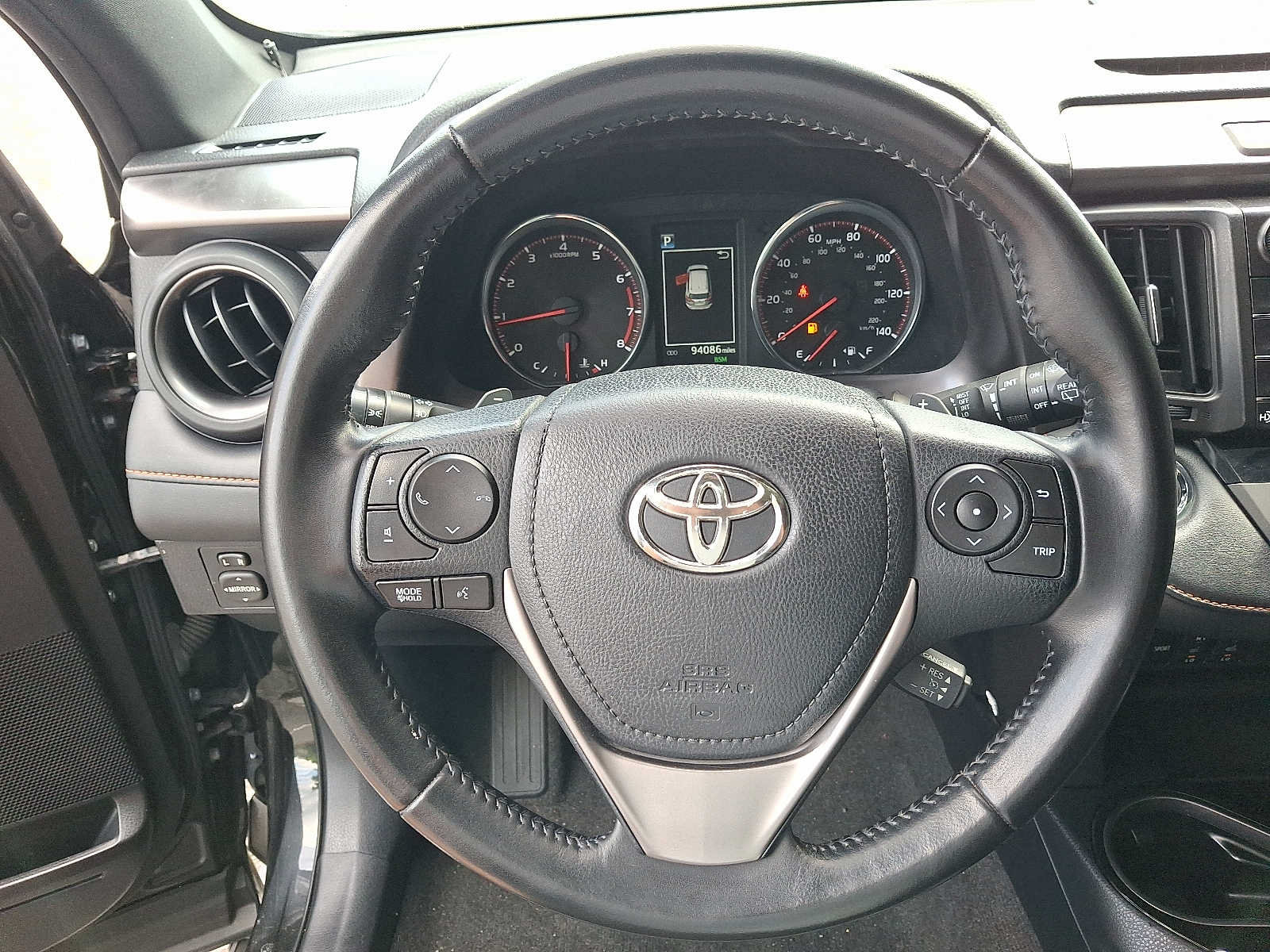 Used 2016 Toyota RAV4 SE w/ Cargo Management Package AWD/4WD image 20