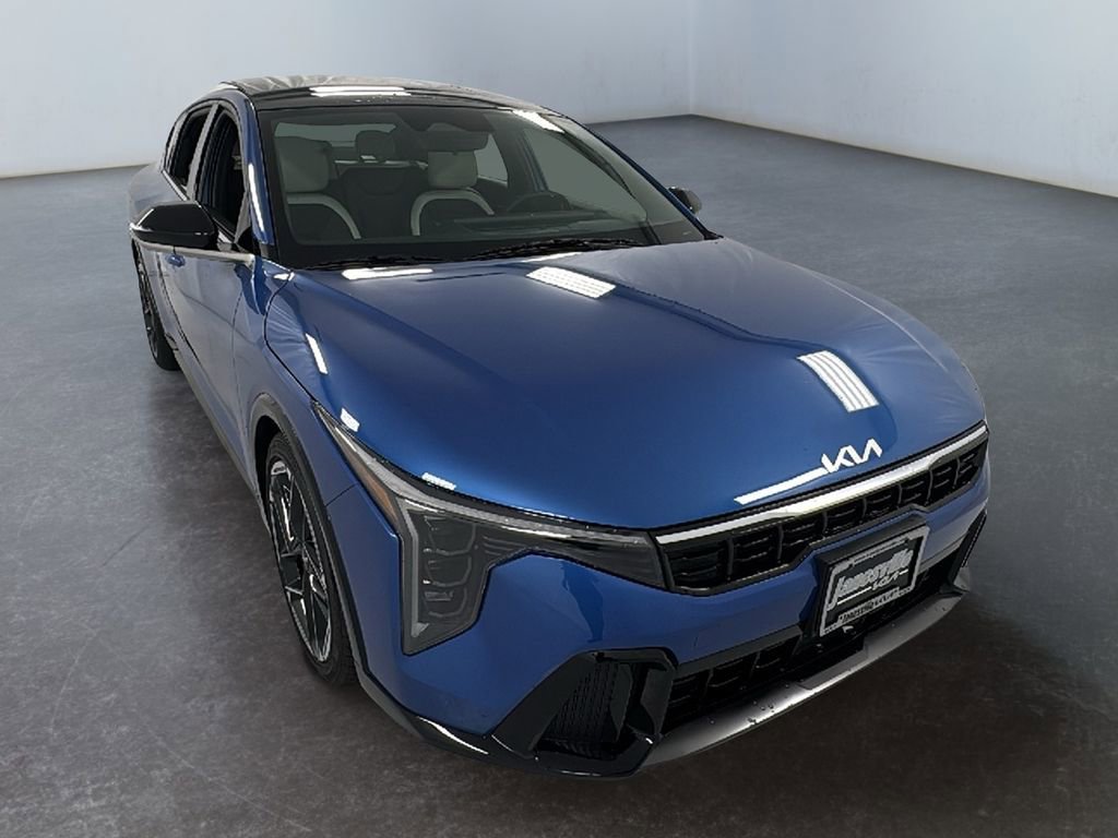 New 2025 Kia K4 GT-Line w/ GT-Line Premium Package