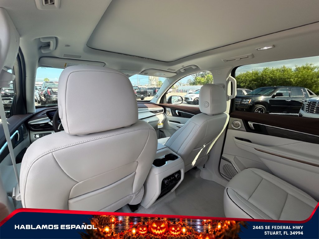 New 2026 Buick Enclave Avenir w/ Super Cruise Package AWD/4WD image 12
