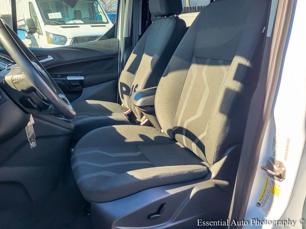Used 2017 Ford Transit Connect XLT image 10
