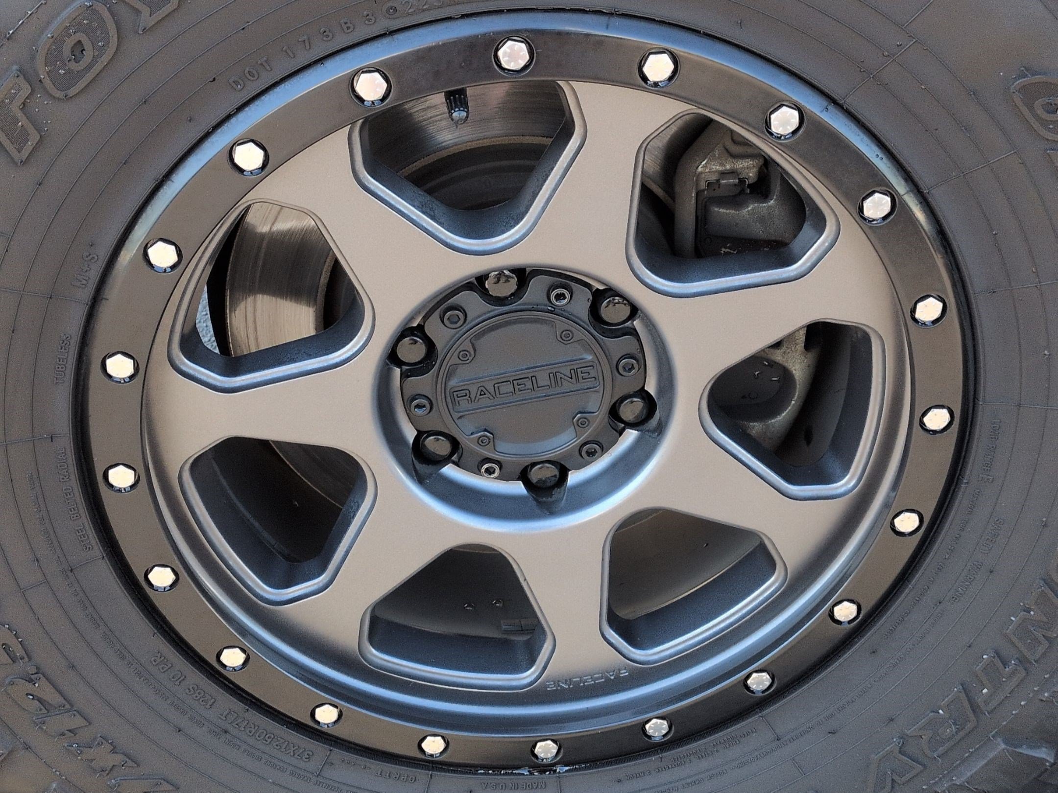 Used 2018 Ford F150 Raptor w/ Equipment Group 802A Luxury AWD/4WD image 13