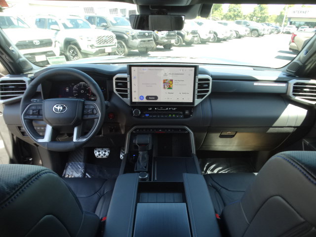 New 2026 Toyota Sequoia Platinum w/ TRD Off-Road Package AWD/4WD image 15