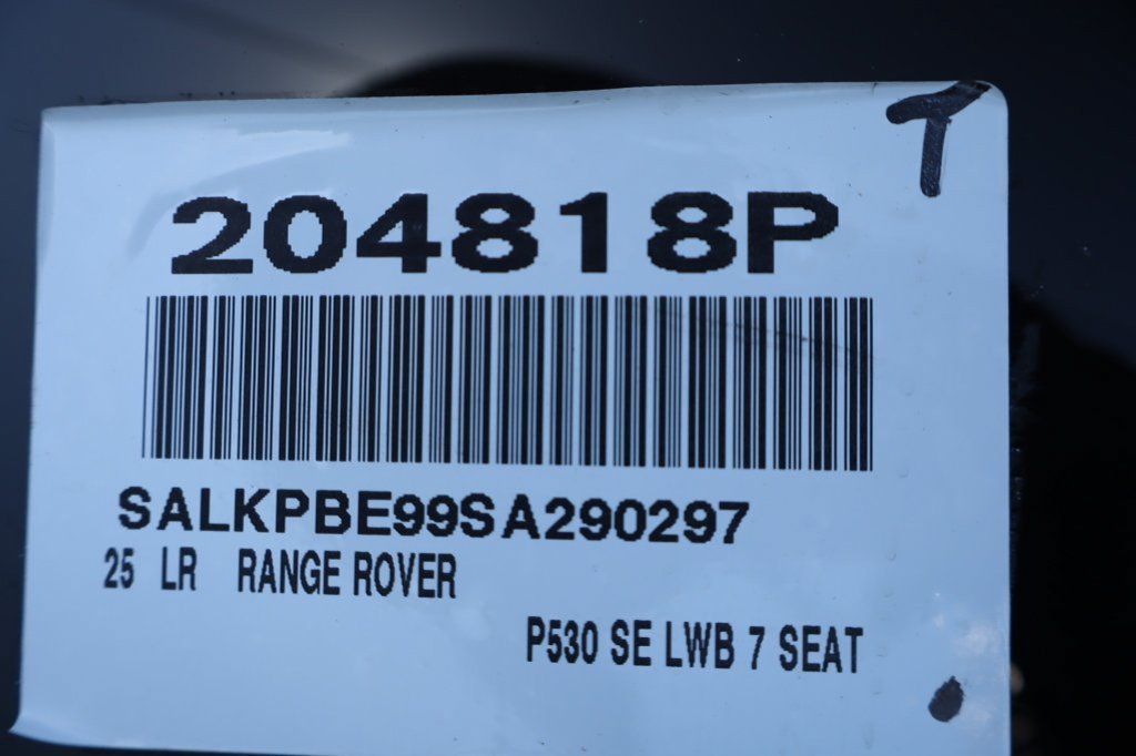Used 2025 Land Rover Range Rover Long Wheelbase SE AWD/4WD image 40