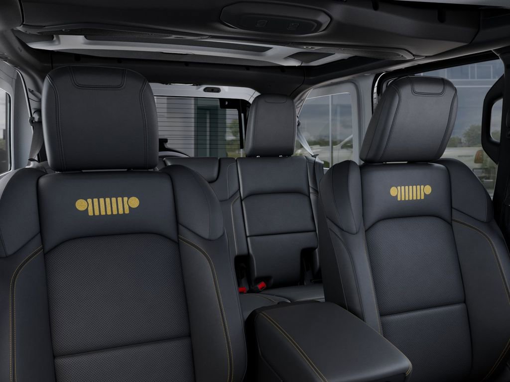 New 2025 Jeep Wrangler Sahara w/ Technology Group AWD/4WD image 26