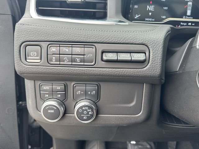 Used 2022 GMC Yukon Denali image 17