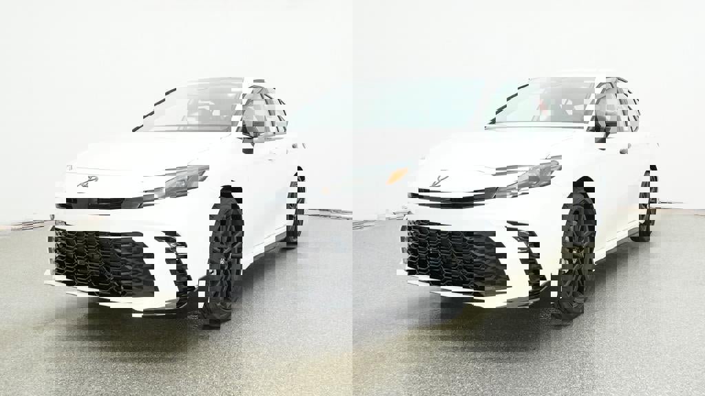 New 2026 Toyota Camry Hybrid FWD image 32