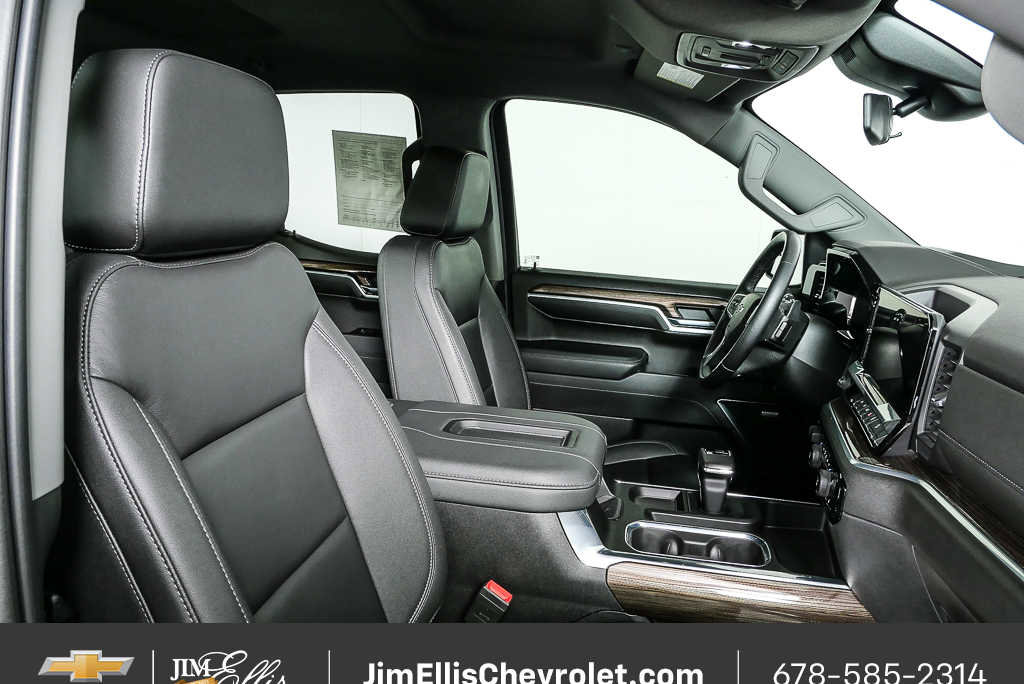 Used 2022 Chevrolet Silverado 1500 RST w/ Convenience Package II AWD/4WD image 22