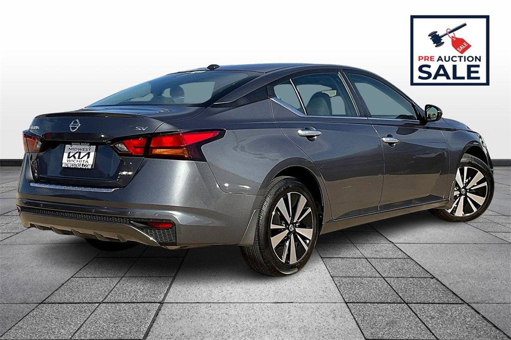 Used 2022 Nissan Altima 2.5 SV image 13