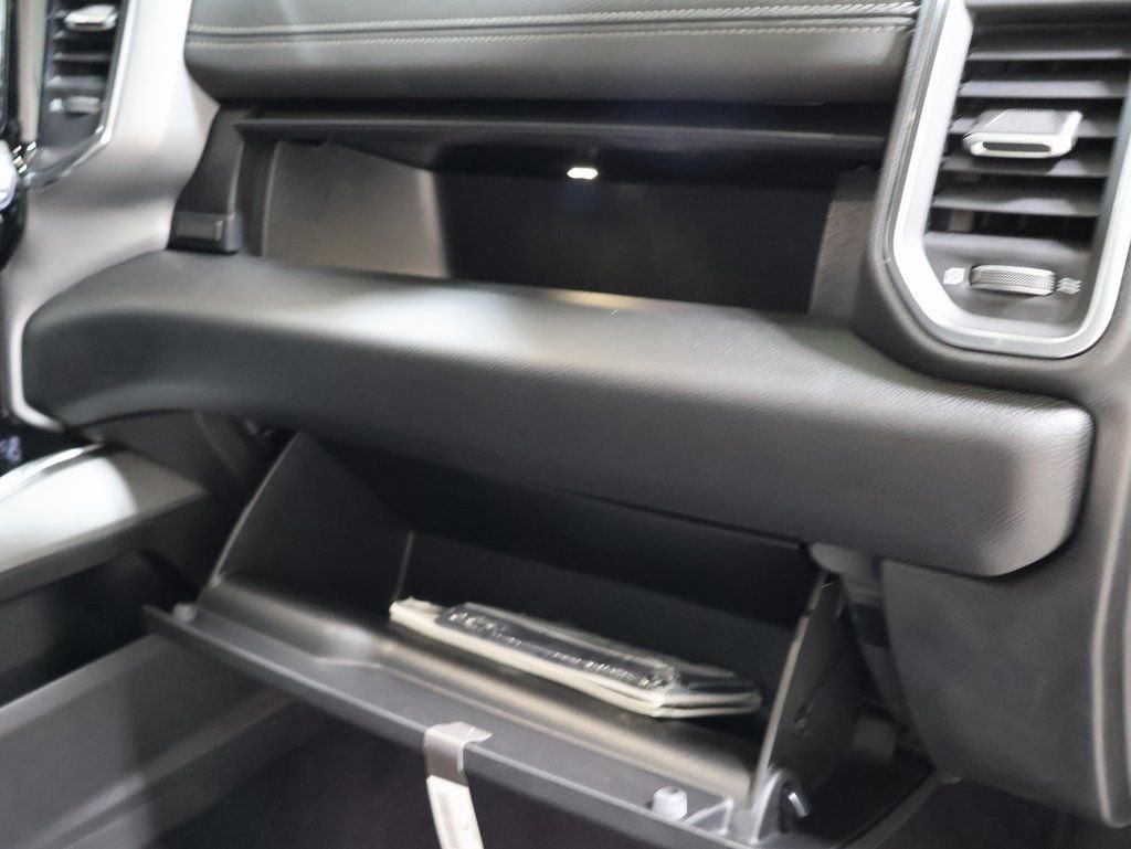 New 2026 RAM 3500 Laramie image 21