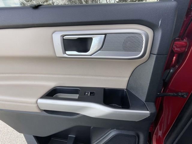 Used 2024 Ford Explorer Limited image 15