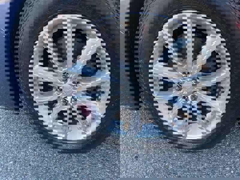 Used 2013 Subaru Impreza 2.0i Premium w/ All-Weather Pkg image 7