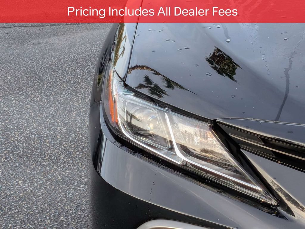 Used 2023 Toyota Camry LE w/ Convenience Package FWD image 11