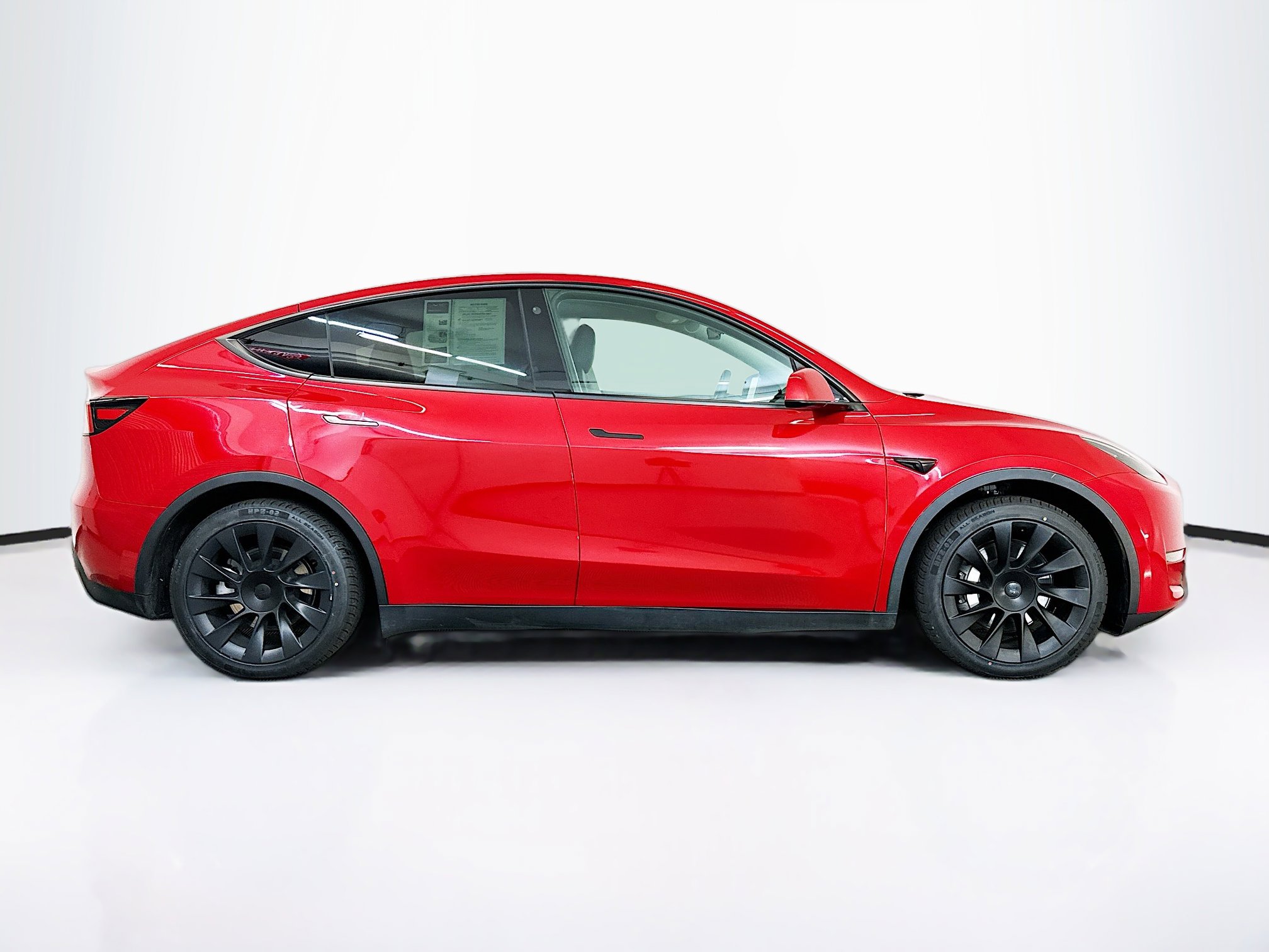 Used 2023 Tesla Model Y Long Range image 10