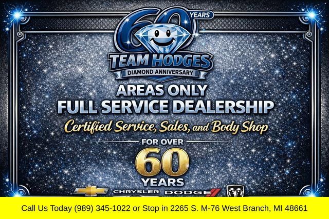 Used 2025 Chevrolet Silverado 1500 LT image 4