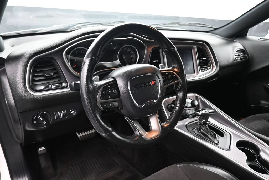 Used 2019 Dodge Challenger GT w/ Plus Package RWD image 14