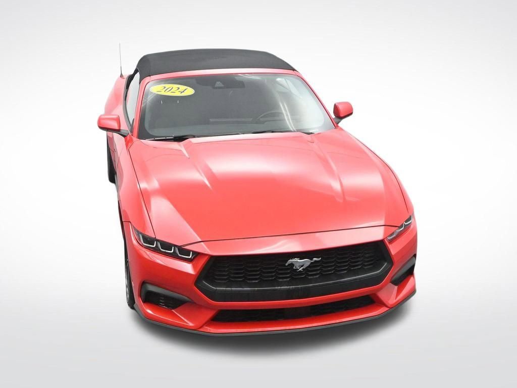 Used 2024 Ford Mustang EcoBoost image 23