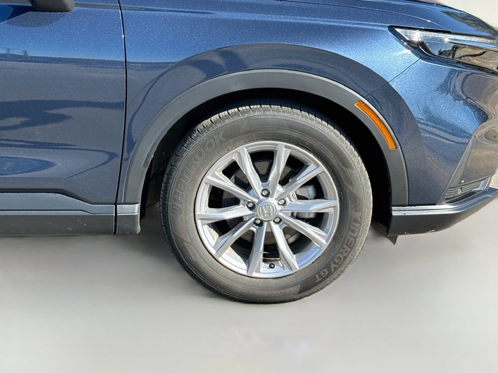 Used 2025 Honda CR-V EX-L image 9