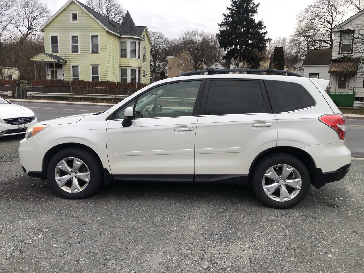 Used 2015 Subaru Forester 2.5i Limited image 7