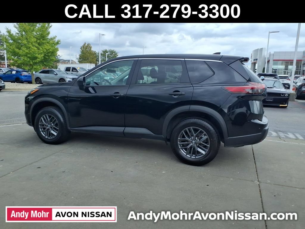 Used 2024 Nissan Rogue S FWD image 5
