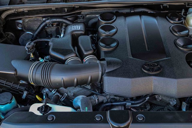 Used 2018 Toyota 4Runner Limited image 27