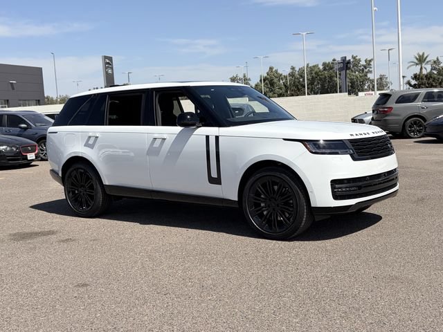 New 2026 Land Rover Range Rover Long Wheelbase SE AWD/4WD image 4