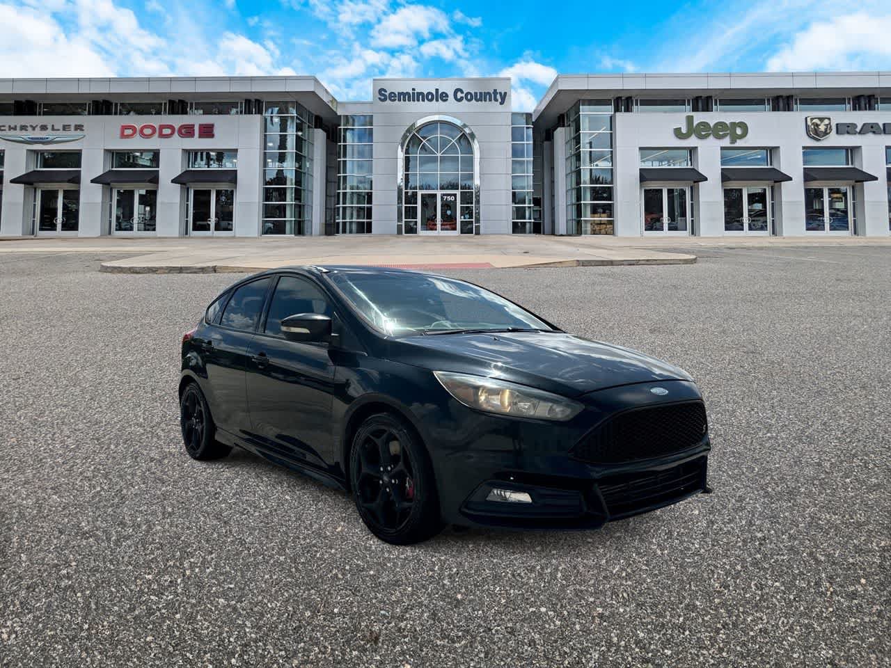 Used 2015 Ford Focus ST FWD image 2