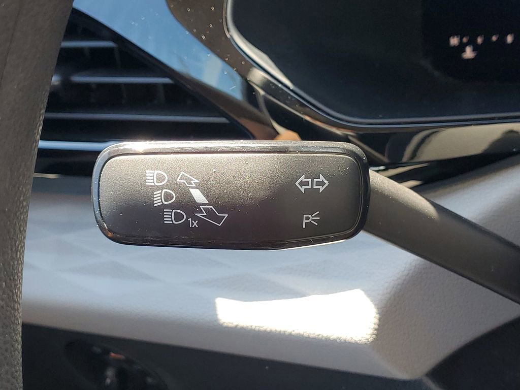 Used 2022 Volkswagen Taos S AWD/4WD image 19