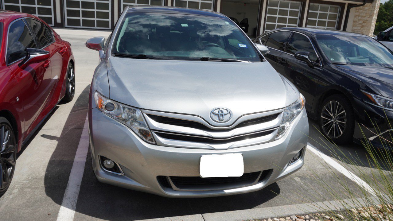 Used 2015 Toyota Venza XLE w/ XLE Premium Package FWD image 2