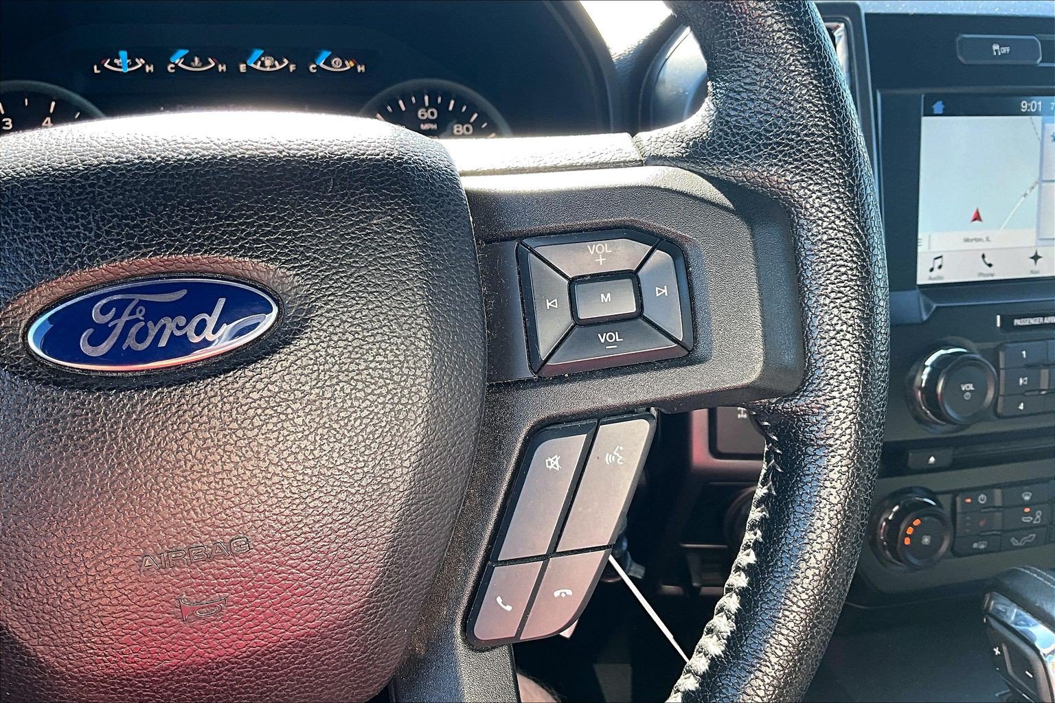 Used 2016 Ford F150 XLT w/ Equipment Group 302A Luxury RWD image 23