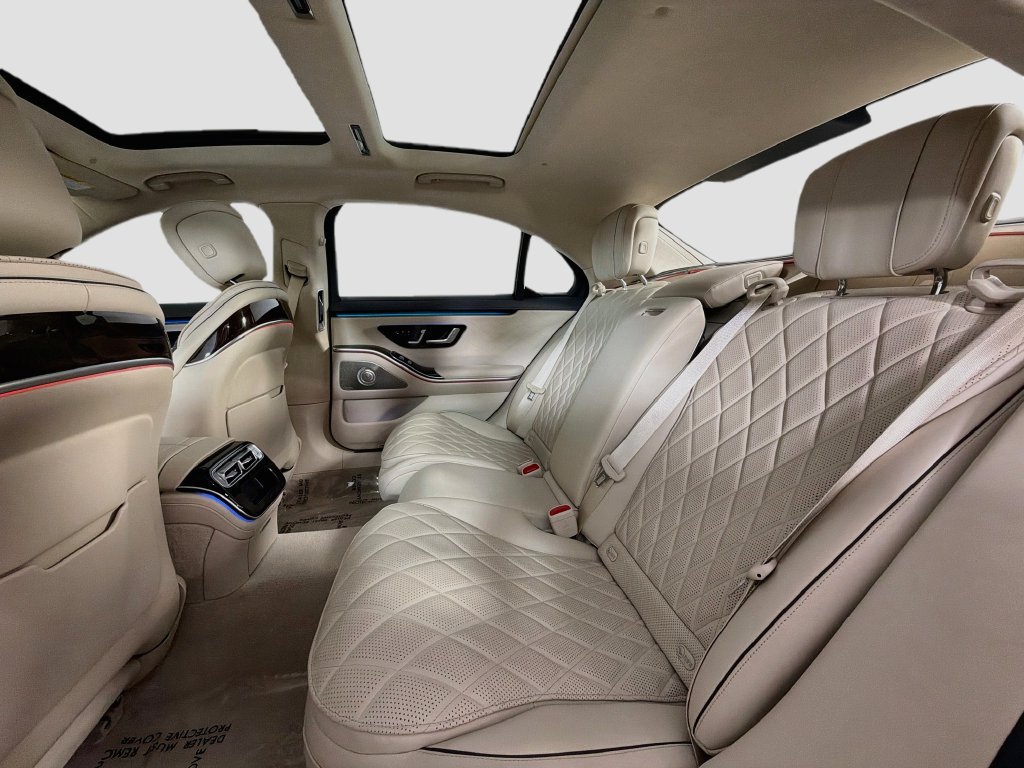 Used 2024 Mercedes-Benz S 580 4MATIC Sedan image 25