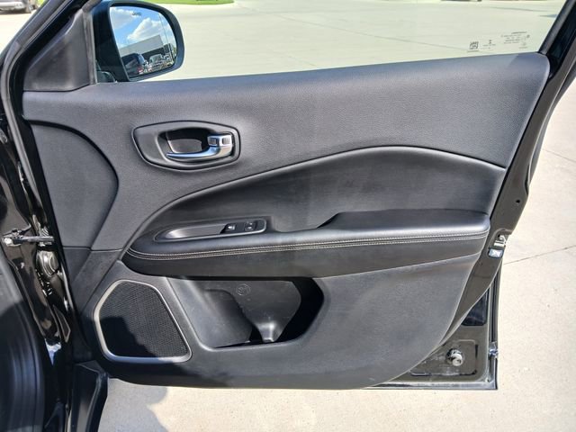 Used 2021 Jeep Compass Latitude AWD/4WD image 17