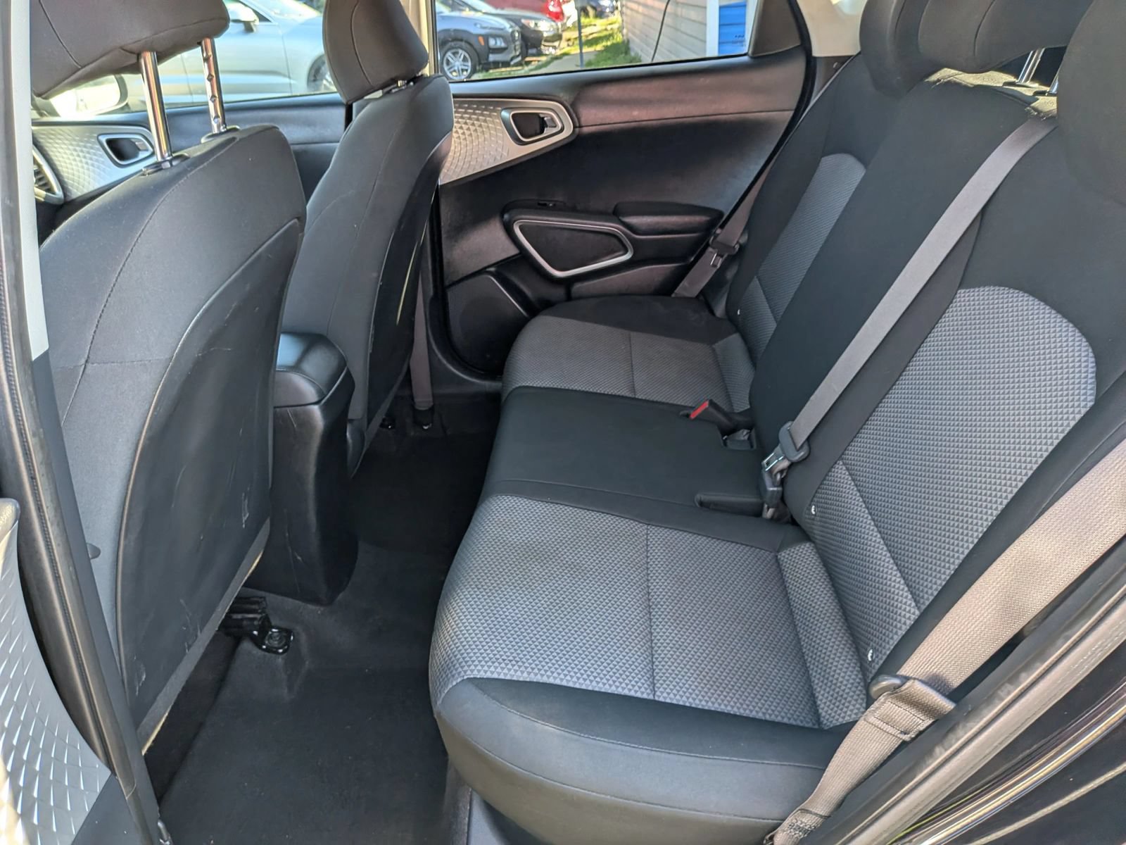Used 2022 Kia Soul LX w/ Technology Package FWD image 24