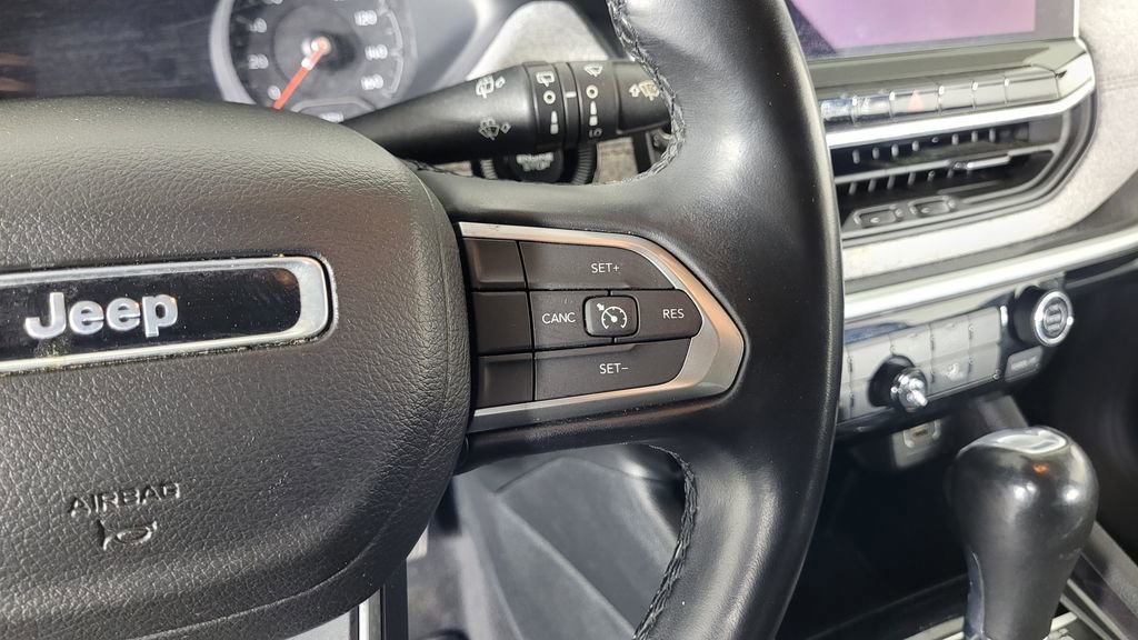 Used 2022 Jeep Compass Latitude image 18