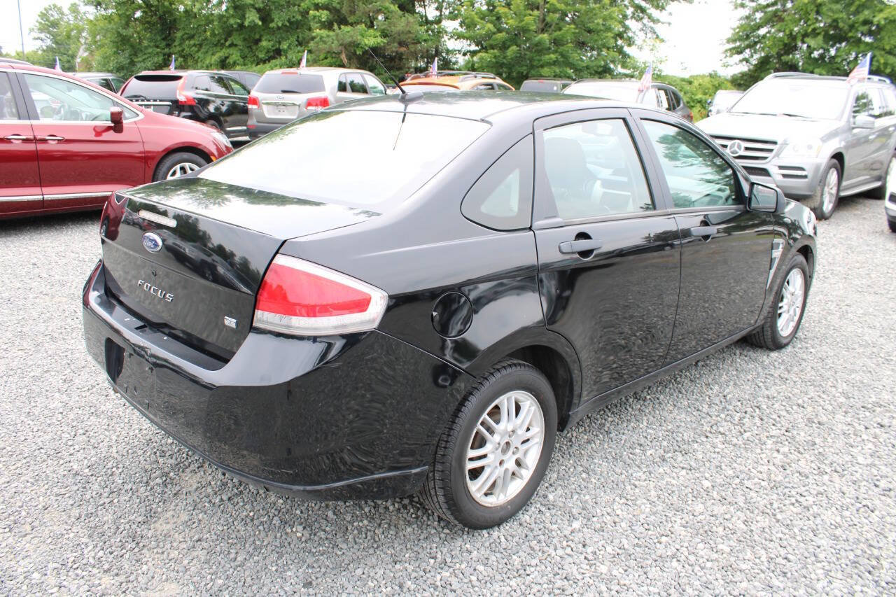 Used 2008 Ford Focus SE FWD image 7