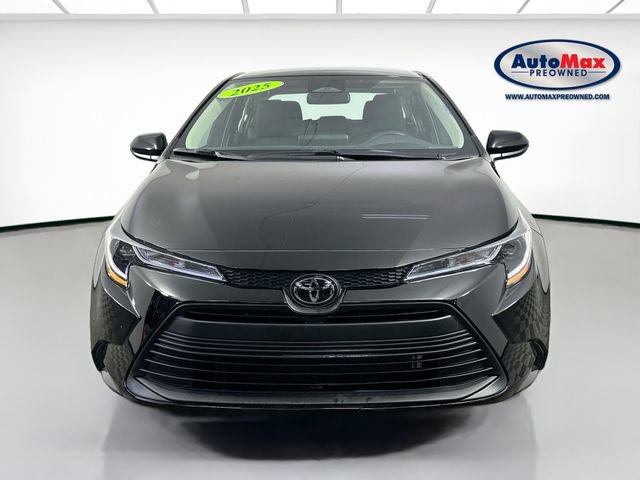 Used 2025 Toyota Corolla LE FWD image 6