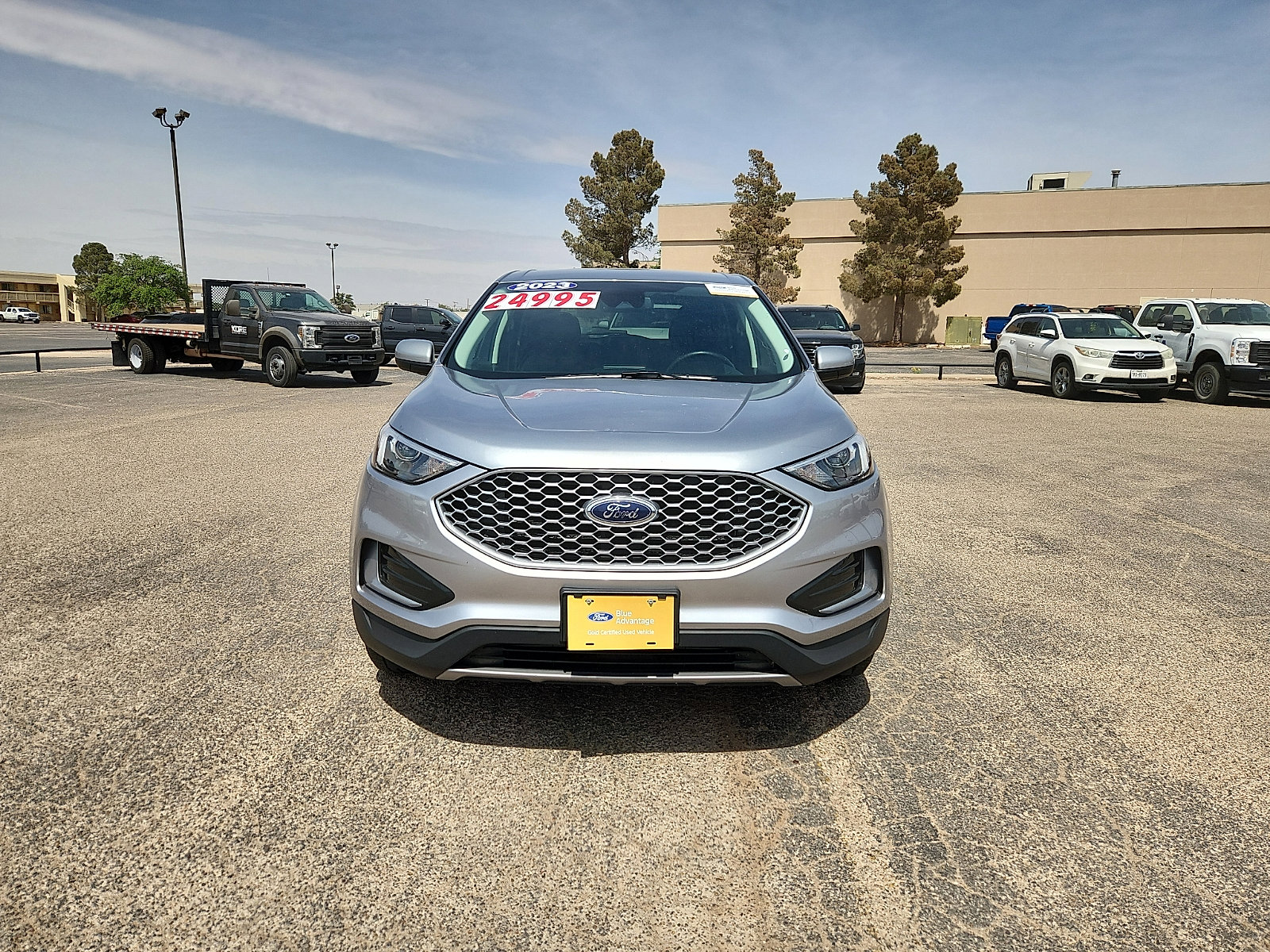 Certified 2024 Ford Edge SEL image 2