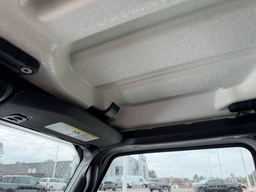 Used 2024 Jeep Gladiator Sport image 21