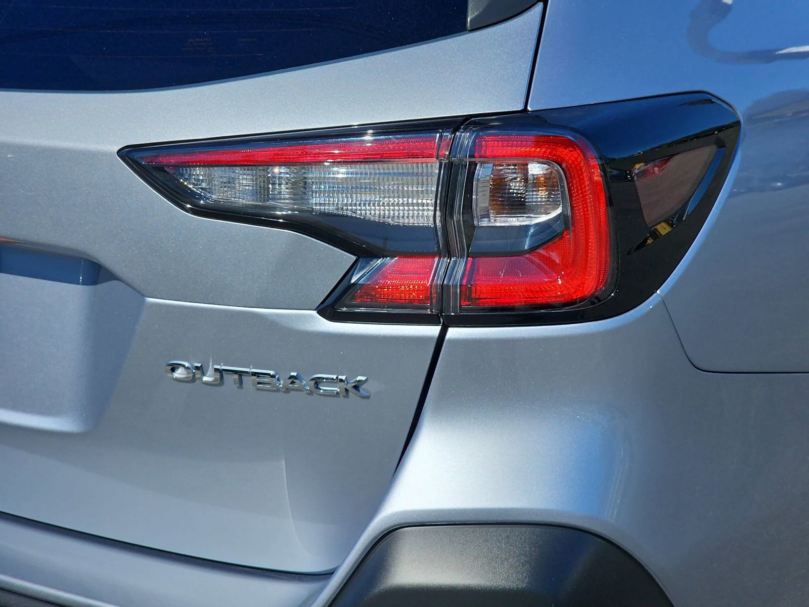 Certified 2023 Subaru Outback Limited image 37
