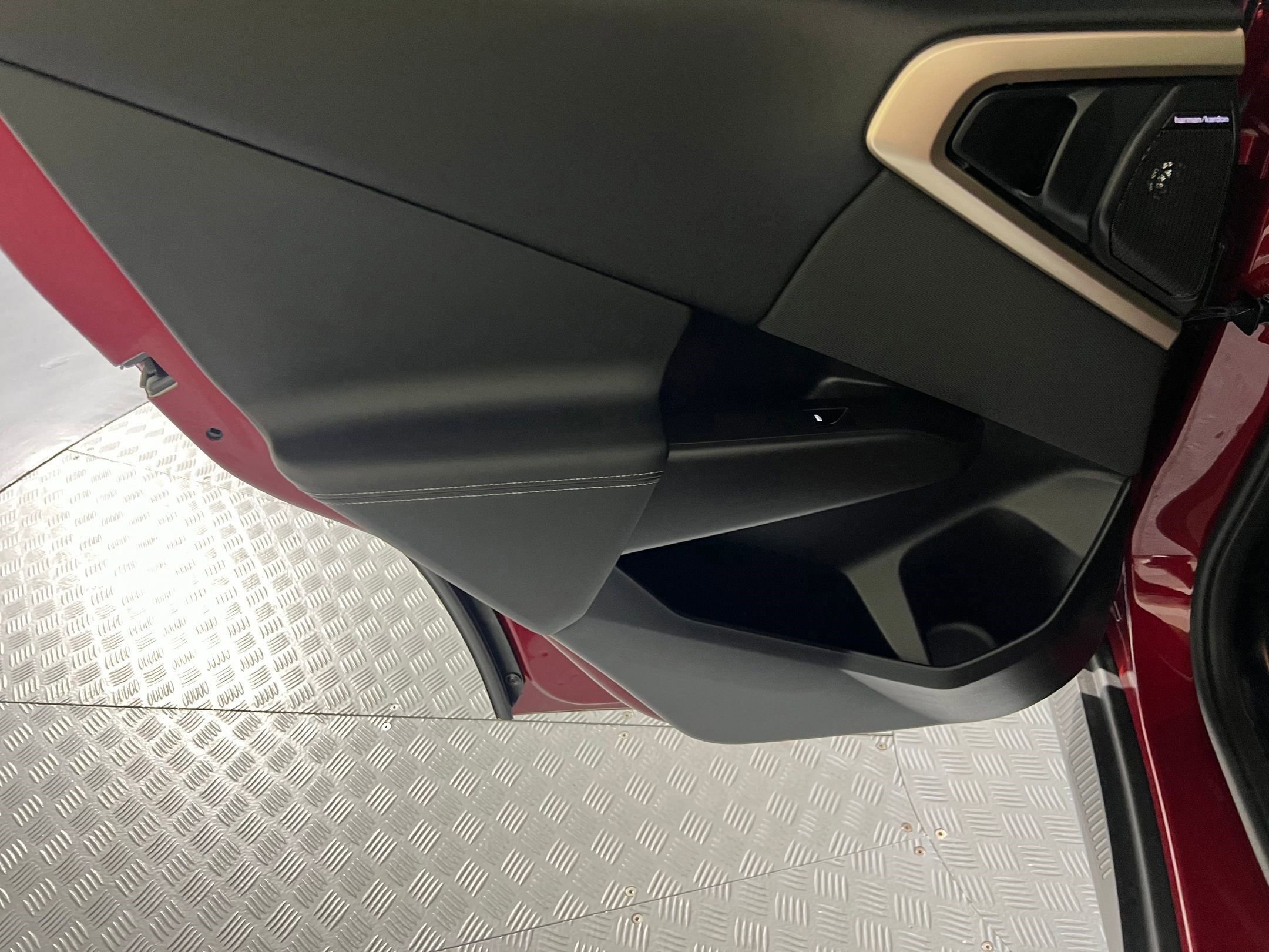 Used 2025 BMW X3 xDrive30i w/ Premium Package AWD/4WD image 32