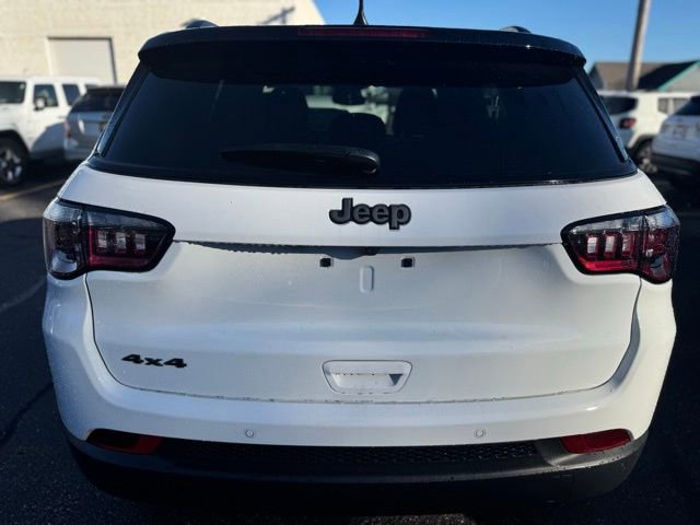 New 2026 Jeep Compass Limited image 5