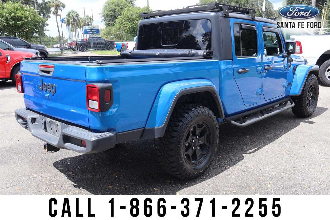 Used 2021 Jeep Gladiator Sport AWD/4WD image 4