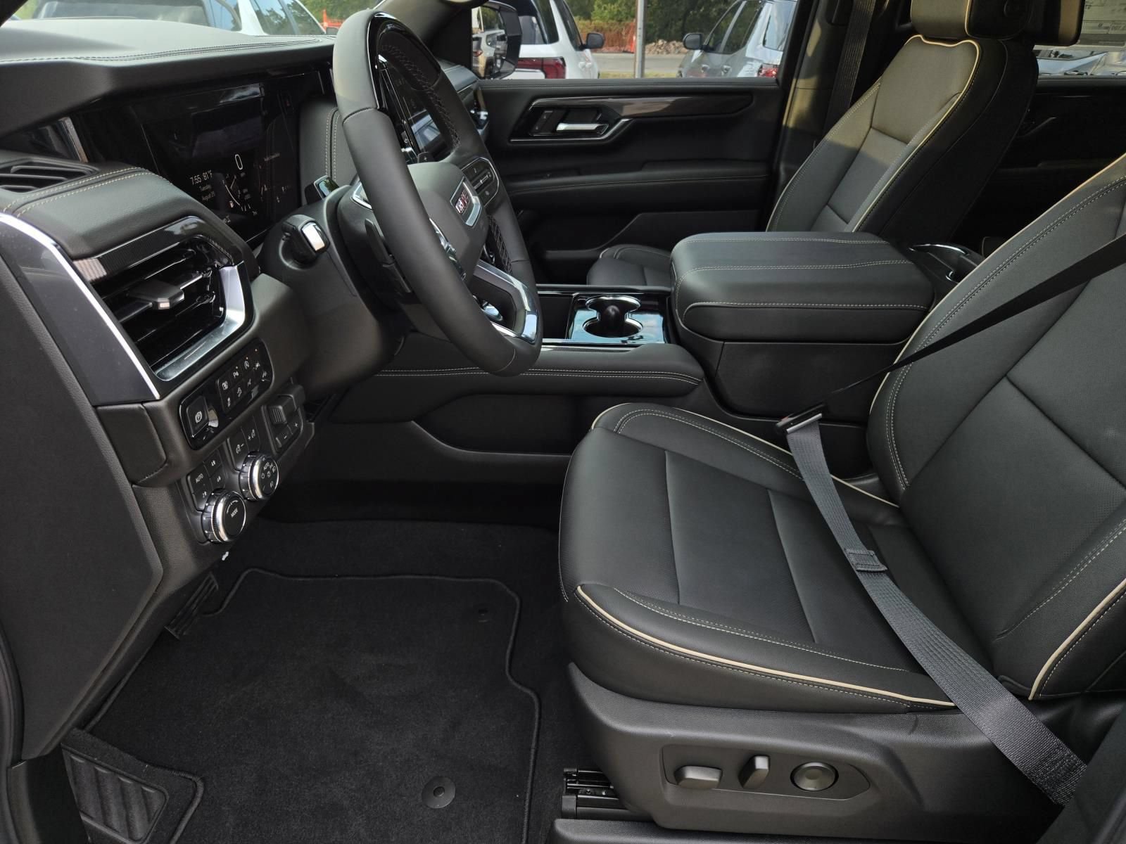 New 2026 GMC Yukon XL Elevation w/ Elevation Premium Package AWD/4WD image 7