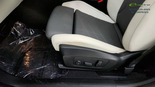 Used 2026 BMW X2 xDrive28i AWD/4WD image 53
